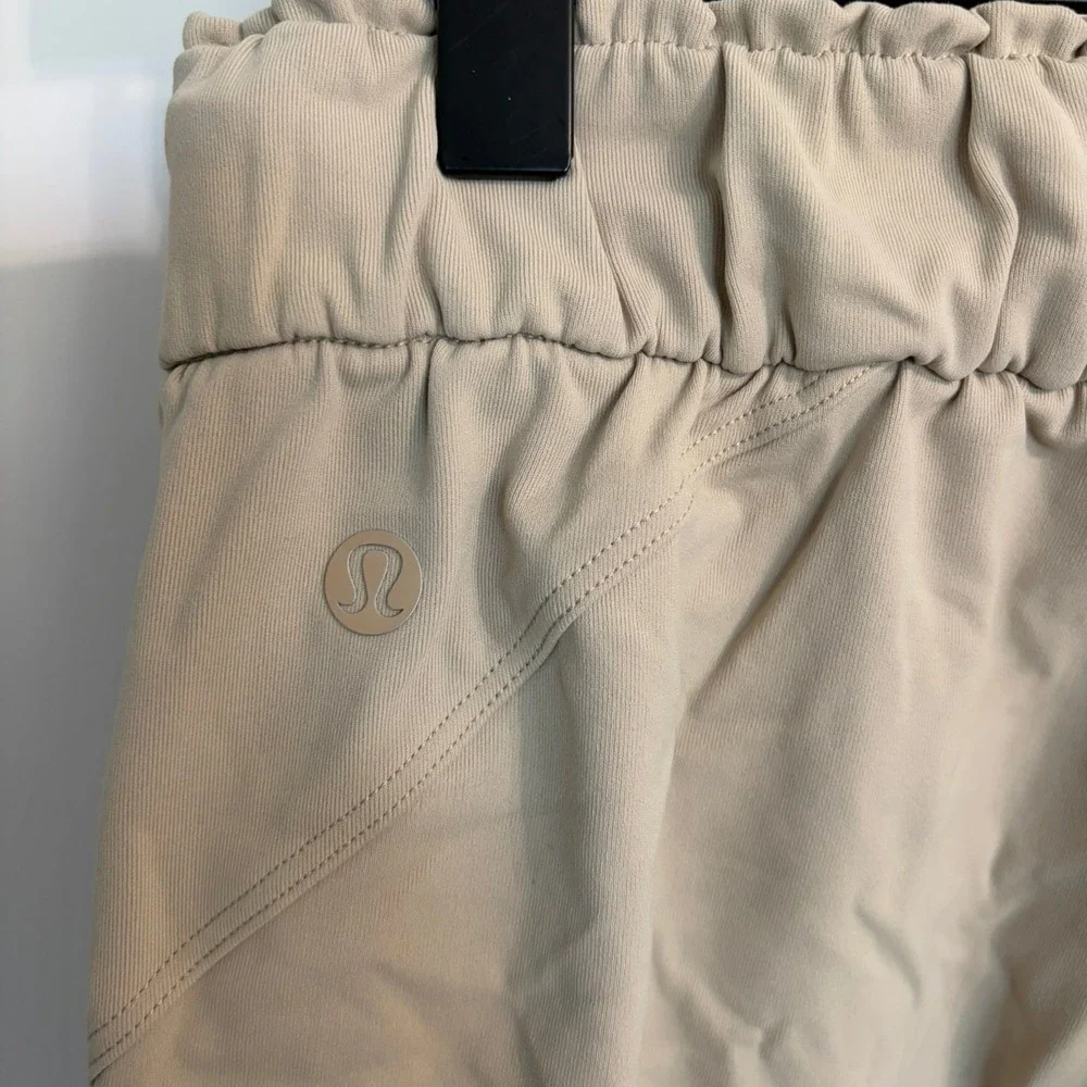 Lululemon Stretch High-Rise Jogger Full Length Sand Khaki Size 4